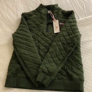 Vineyard Vines Quilted Pullover